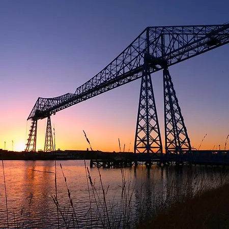 Addison House Apartment